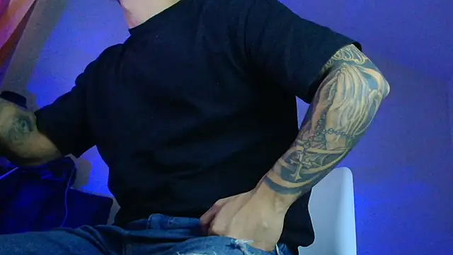 XanderCage99 online show from 10/30/25, 07:50