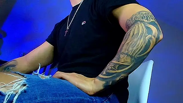 XanderCage99 online show from 02/08/26, 08:12