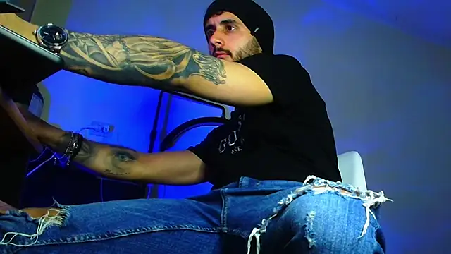 XanderCage99 online show from 04/09/26, 08:15