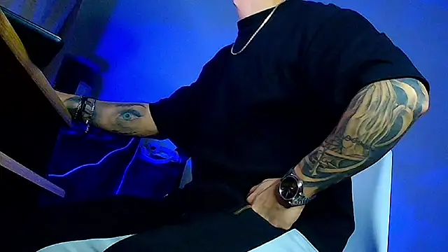 XanderCage99 online show from 02/12/26, 03:50