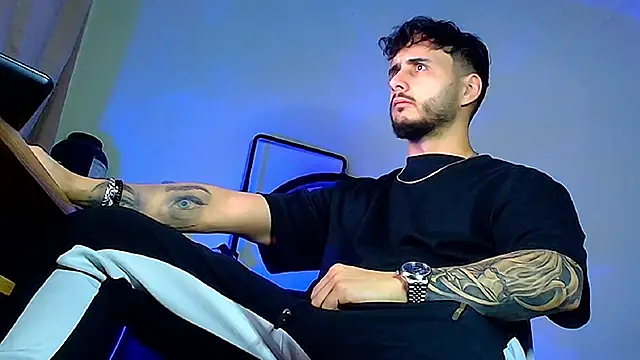 XanderCage99 online show from 02/17/26, 10:40