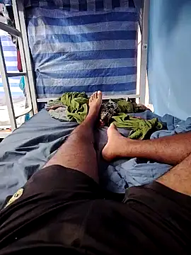 jLtjnahid018 online show from 04/22/26, 06:20