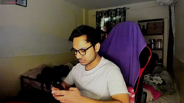 fuckkboy101 online show from 02/09/25, 08:32