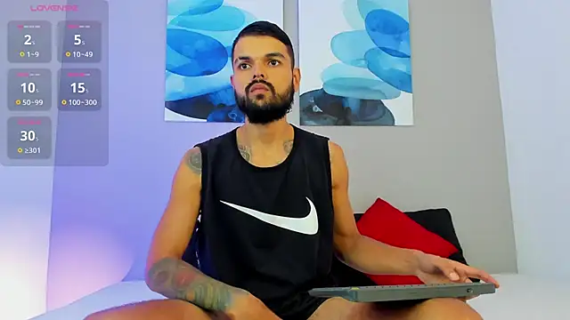 Snapshot of Emilio_Wolf chatting on 02/12/25, 06:51 Emilio Wolf online show from 02/12/25, 06:51