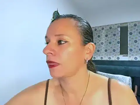 sofi saliva2511 online show from 11/03/25, 10:13