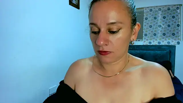 sofi saliva2511 online show from 09/23/25, 06:59