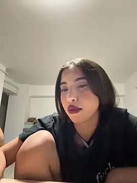 Snapshot of miaceleste chatting on 10/01/25, 05:17 miaceleste online show from 10/01/25, 05:17