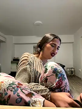 Snapshot of miaceleste chatting on 09/19/25, 10:36 miaceleste online show from 09/19/25, 10:36