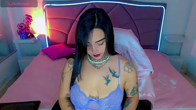 Carolaine01 online show from 10/08/25, 08:42
