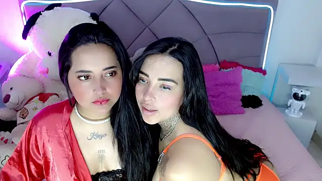 Carolaine01 online show from 11/14/25, 04:10