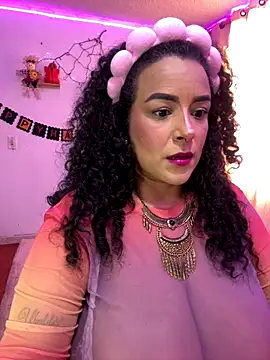 ariadna cooper online show from 10/28/25, 01:10