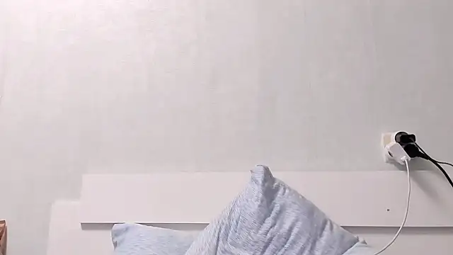 Snapshot of lia_lovelly chatting on 02/01/25, 01:02 lia lovelly online show from 02/01/25, 01:02