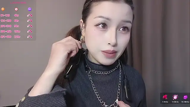 Lucky-xiuxiu online show from 01/06/26, 03:05