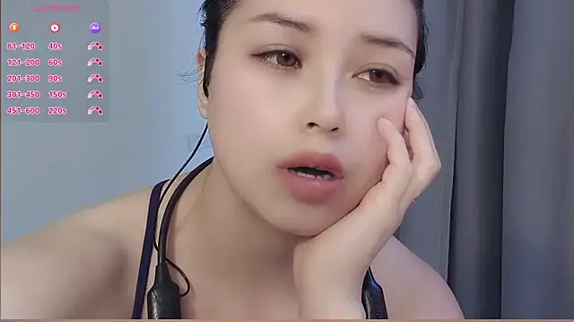 Snapshot of Lucky-xiuxiu chatting on 02/11/26, 11:48 Lucky-xiuxiu online show from 02/11/26, 11:48