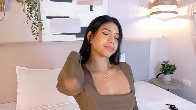 Snapshot of AbieHills chatting on 11/25/25, 11:21 AbieHills online show from 11/25/25, 11:21