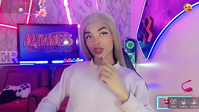 Gisele fox online show from 02/25/25, 07:27