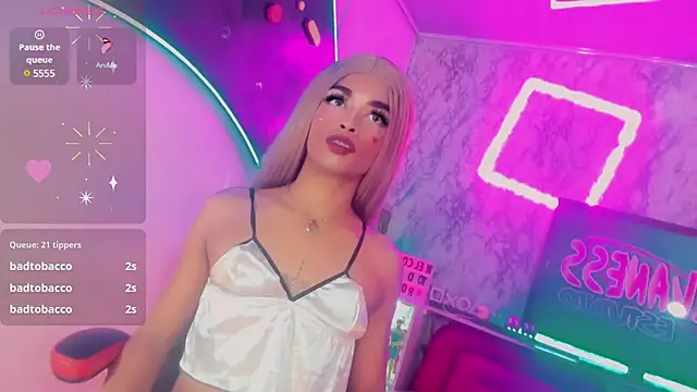 Gisele fox online show from 03/18/25, 10:26