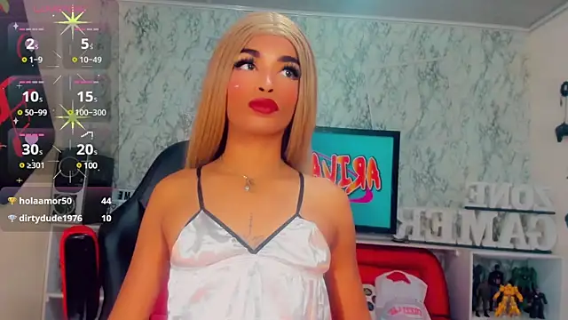 Gisele fox online show from 03/18/25, 07:22