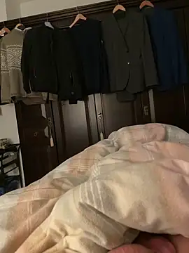 gamdschie49 online show from 04/14/26, 07:41