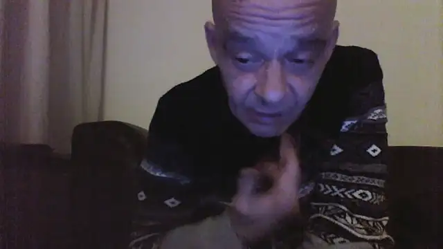 horndude187187 online show from 01/12/25, 01:21