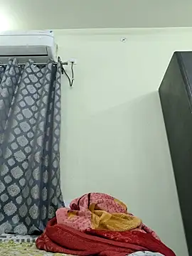 shreya1765 online show from 10/08/25, 11:34