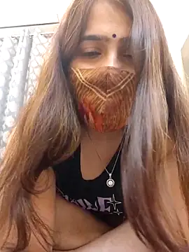 shreya1765 online show from 09/25/25, 11:49