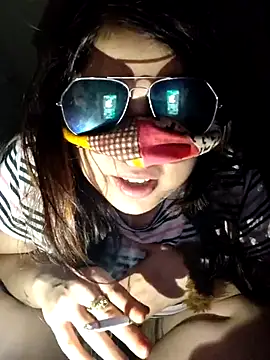 shreya1765 online show from 03/12/25, 06:43