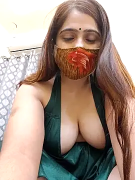 shreya1765 online show from 11/26/25, 03:28