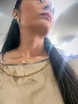 BELLA--26 online show from 11/29/25, 12:49