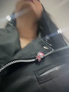 BELLA--26 online show from 11/17/25, 02:43