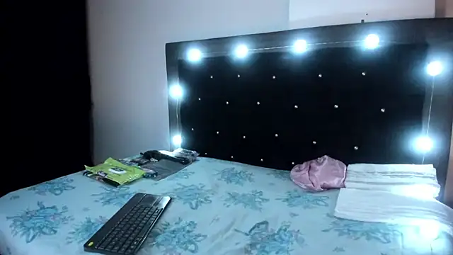 violetadumsper online show from 03/07/26, 02:40