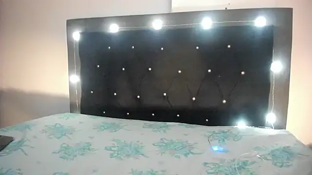 violetadumsper online show from 04/01/26, 03:41