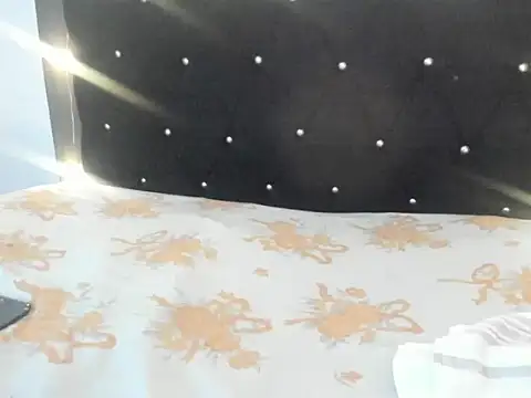 violetadumsper online show from 04/14/26, 04:17