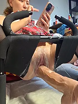 zasmin3 online show from 10/25/25, 11:42