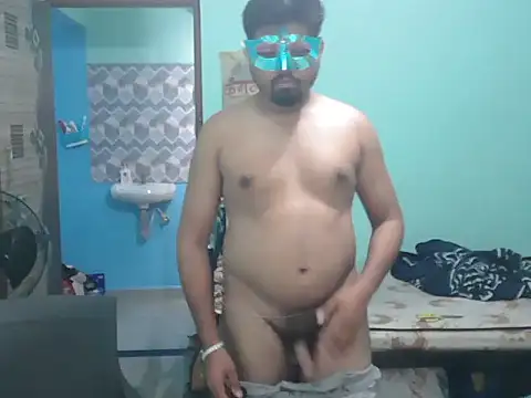 Snapshot of Desi_Heat chatting on 03/31/26, 03:25 Desi Heat online show from 03/31/26, 03:25