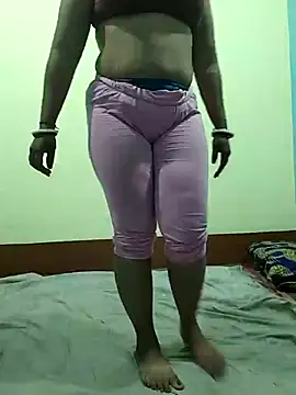  MilkyBar online show from 11/29/25, 04:40