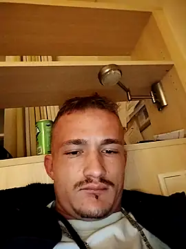 frankthefuck69 online show from 10/31/25, 09:22
