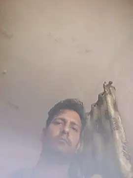 Snapshot of MAGNETICDADDY8 chatting on 10/26/25, 05:19 MAGNETICDADDY8 online show from 10/26/25, 05:19