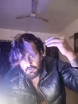 Snapshot of MAGNETICDADDY8 chatting on 01/03/25, 07:50 MAGNETICDADDY8 online show from 01/03/25, 07:50