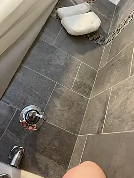 Ucsamiam online show from 04/07/26, 04:25