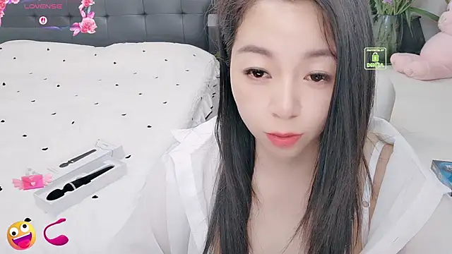 Snapshot of Mi--Manchi chatting on 03/21/26, 10:52 Mi--Manchi online show from 03/21/26, 10:52