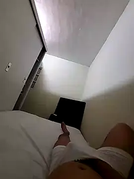 manterei2 online show from 01/03/25, 04:22