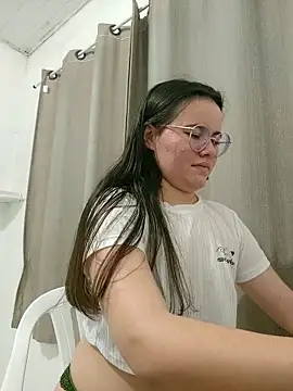 camillebr online show from 10/05/25, 11:17