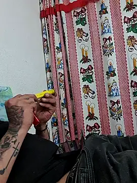 VDorseJHill6 online show from 02/05/26, 08:32