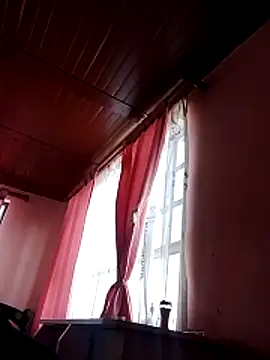 Snapshot of boobsTaylor chatting on 12/01/25, 01:01 boobsTaylor online show from 12/01/25, 01:01