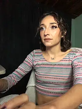 NickiYoung online show from 01/31/25, 06:57