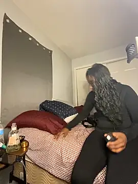 Yoshibaby2670 online show from 03/10/25, 12:28