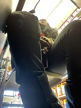 Yoshibaby2670 online show from 02/20/25, 09:09