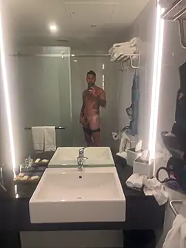 Danilo23791 online show from 03/06/25, 02:51