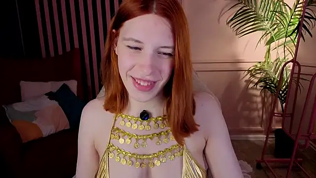 Snapshot of Mikka_Blush chatting on 10/09/25, 09:26 Mikka Blush online show from 10/09/25, 09:26